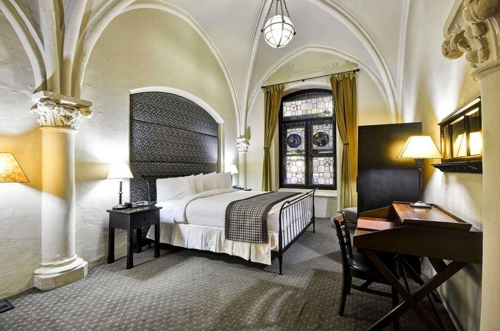 The Chemists Club Hotel New York Room photo